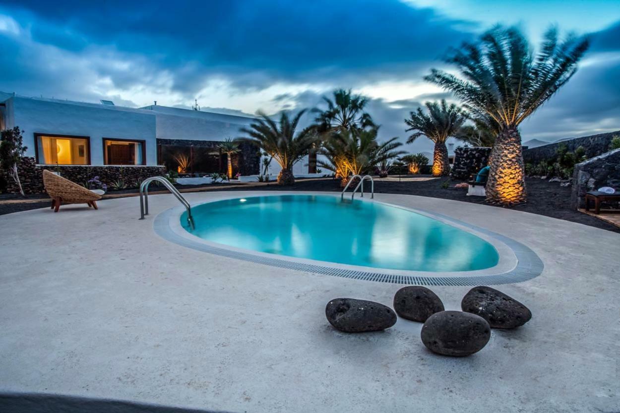 Los Lirios Hotel Rural - Adults Only Тіас Екстер'єр фото